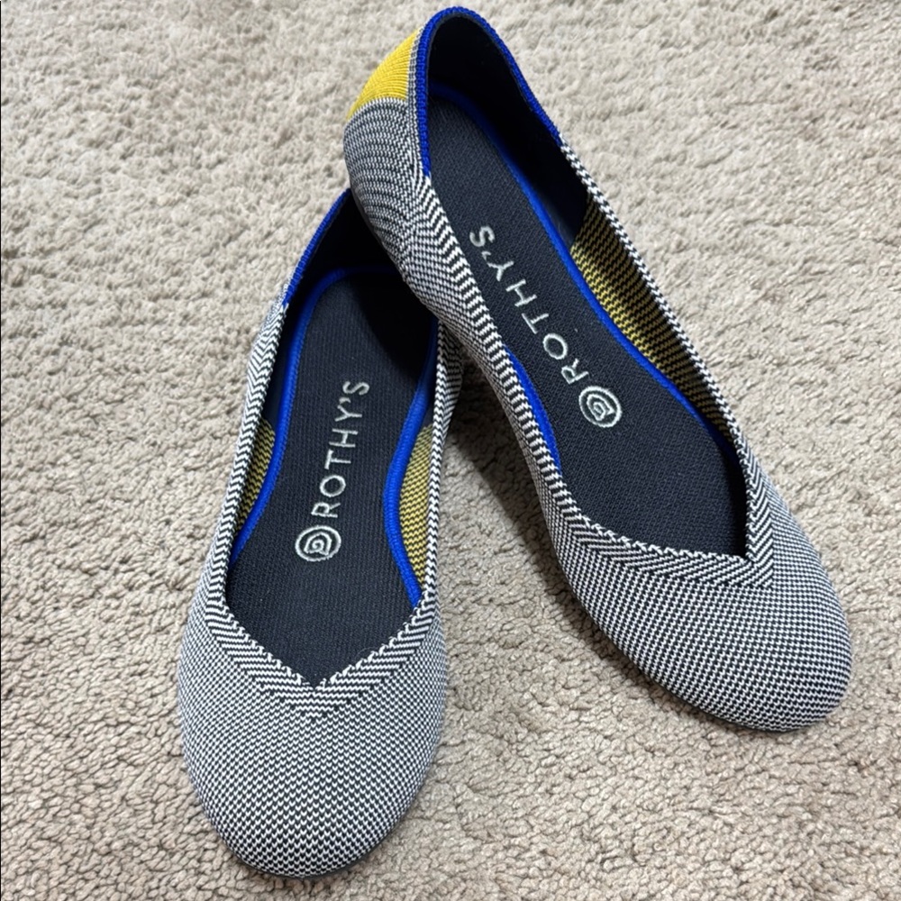 Rothy's Women's The Flat Black/White with Yellow Heel Accent - size 7.5